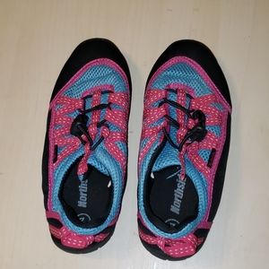 Water shoes